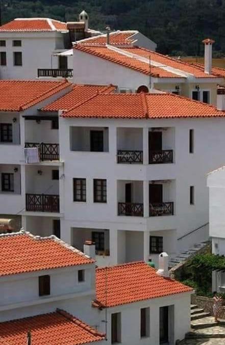 Achinos Apartments And Maisonettes Kokkari Exterior foto